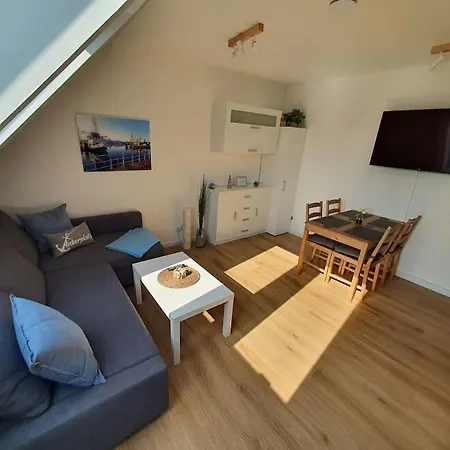 Kiel-Russee Familienwohnung, Lademoeglichkeit, Co2 Frei Esterno foto