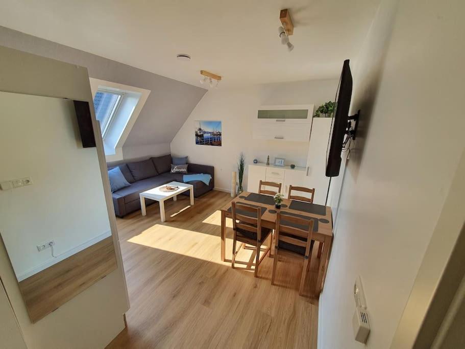 Kiel-russee Familienwohnung, Lademoeglichkeit, Co2 Frei Apartment