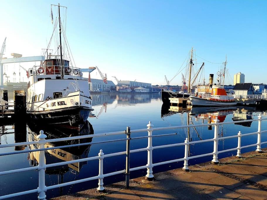 Kiel-russee Familienwohnung, Lademoeglichkeit, Co2 Frei Appartement Kiel